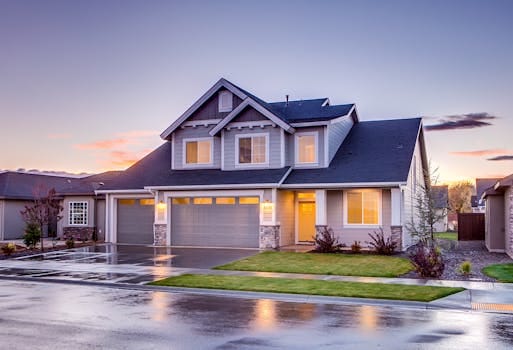 Elegant suburban home with driveway at sunset showcasing modern architecture. casa.